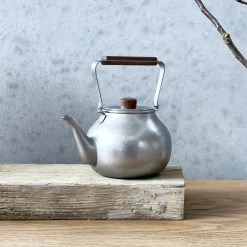 Kobo Aizawa Tea & Coffee Japanese Style Tea Pot W/Top Handle 700ml