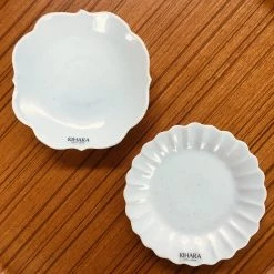 Kihara Dining & Tableware Arita Kohakuji Mame Plate (Chrysanthemum)