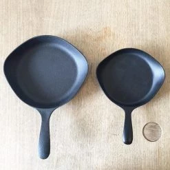 Sori Yanagi Nanbu Tekki Mini Pan L 18cm Japanese Cast Iron Pan Pot & Pan