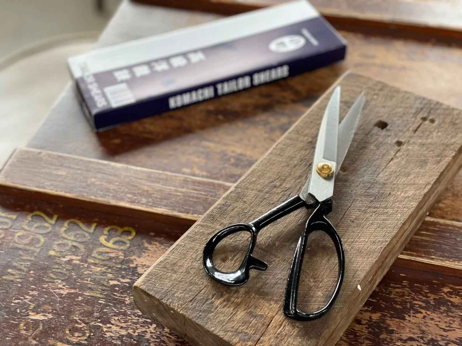 CIBI Stationery Tailor Scissors 240mm