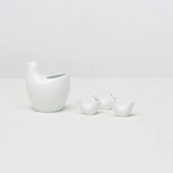 Hakusan Porcelain Poppo Vase