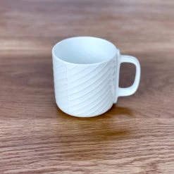 Hakusan Porcelain Relief Mug Diagonal Lines