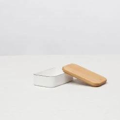 Table Accessories Noda Horo: Enamel Butter Case