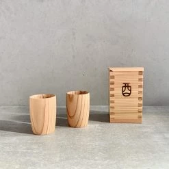 Odate Kougei Sha Sake Bottle & Cup Akita-sugi(Cedar) Wooden Sake Set (3pcs)