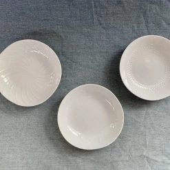 Dining & Tableware Hakusan Porcelain - White Shell Plate Series - 4 Sizes - Circle Dot