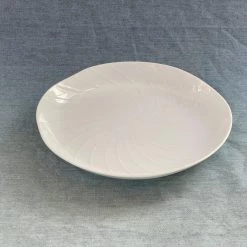 Hakusan Porcelain - White Shell Plate Series - 4 Sizes - Whirlpool