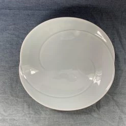 Hakusan Porcelain Tomoe Plate/Pale Green Dining & Tableware