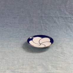 Hakusan Porcelain Japanese Plum Plate Round Small